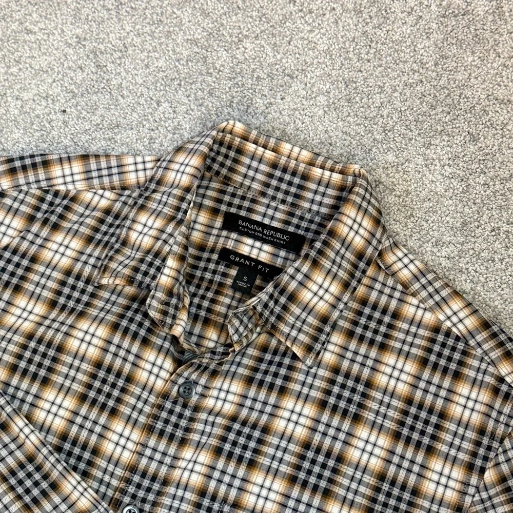 Banana Republic Men’s Grant Fit Button Down Long Sleeve Shirt Brown/Tan/Blk Sz S